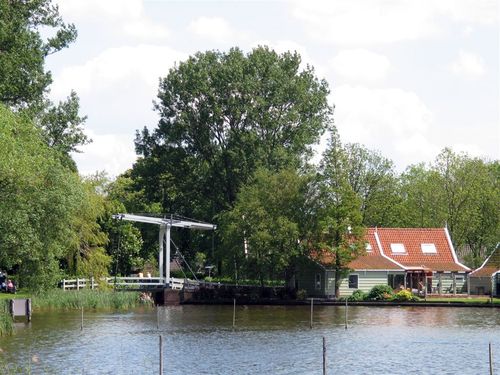 Zuiderwoude, teken en schilderlocatie voor 26-7-2009